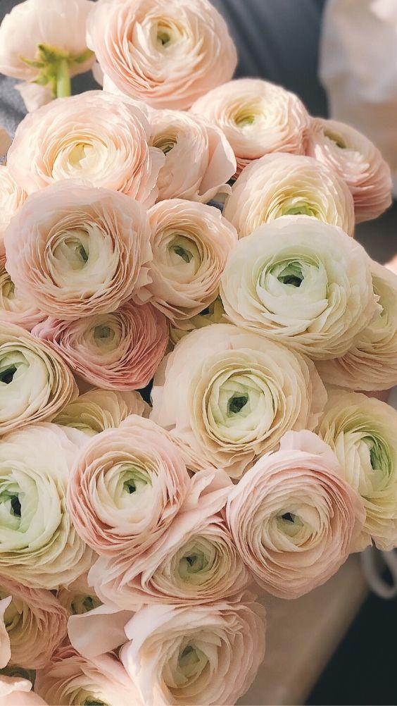 Celestial Charm Artisan Flower Array